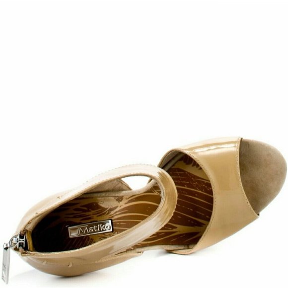 NEW IN BOX Matiko Patent Leather Heels - Picture 5 of 7